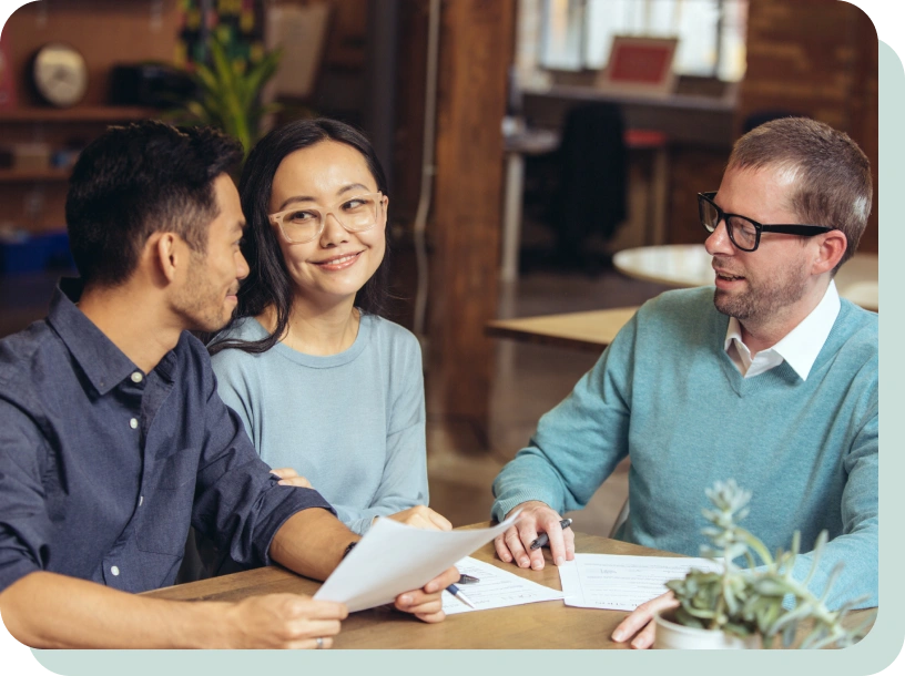 communicates Help with ease